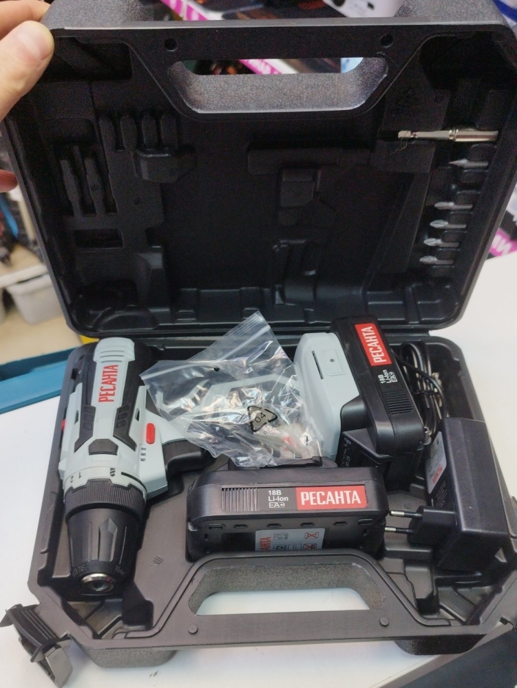 Шуруповерт Ресанта 2АКБ