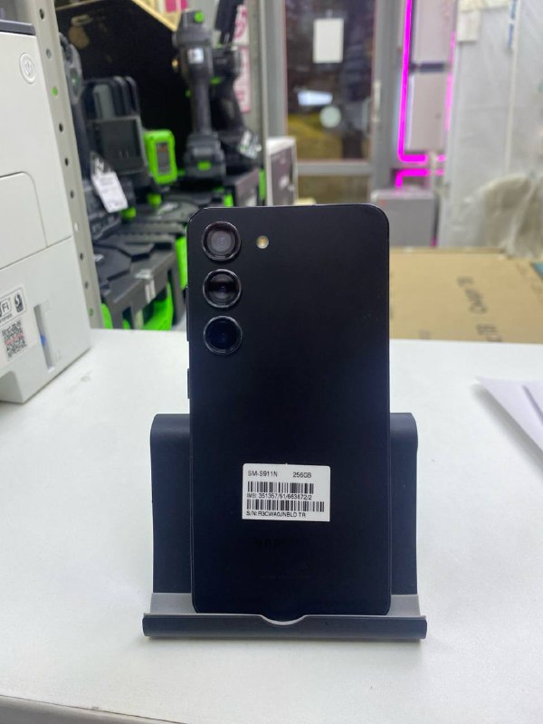 Смартфон Samsung S23 8\256