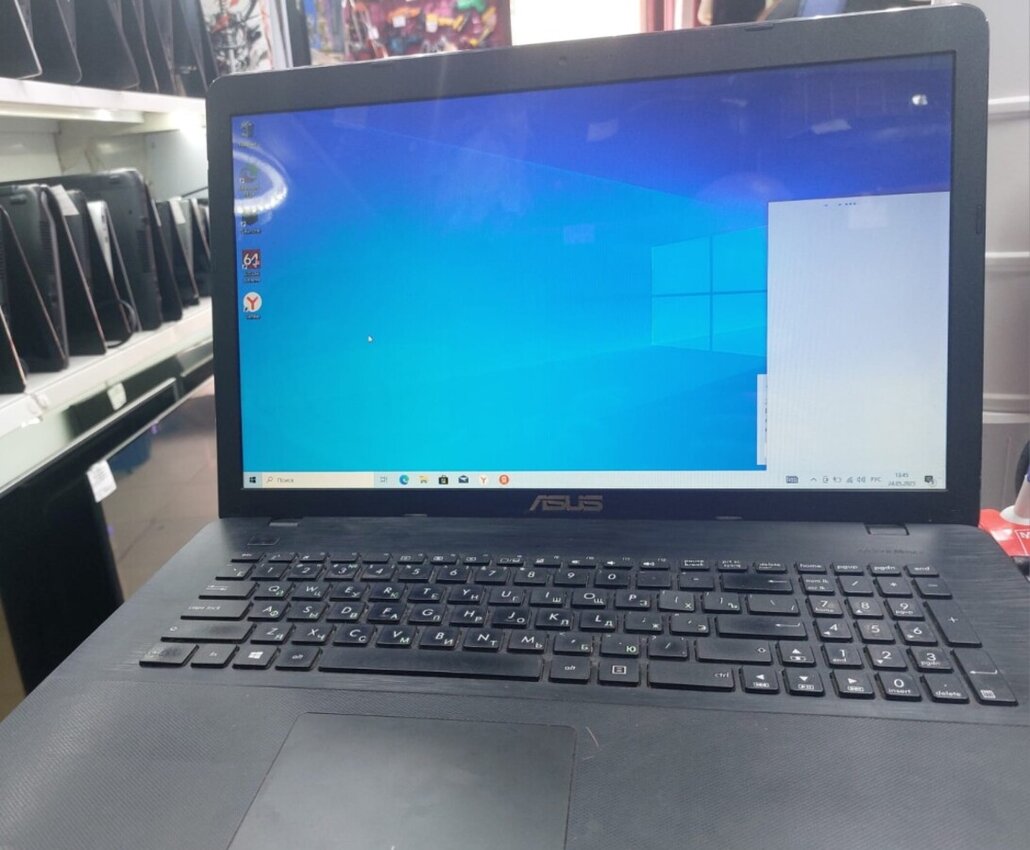 Ноутбук ASUS
