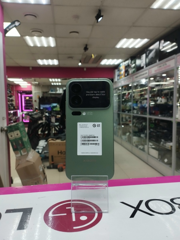 Смартфон Xiaomi 17 Pro 12/256