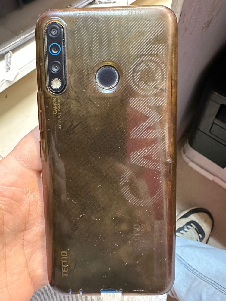 Мобильный телефон Tecno