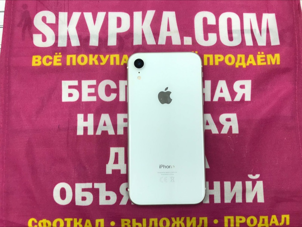 Смартфон iPhone XR 64 Gb