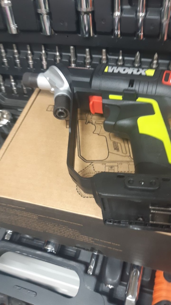 Шуруповерт