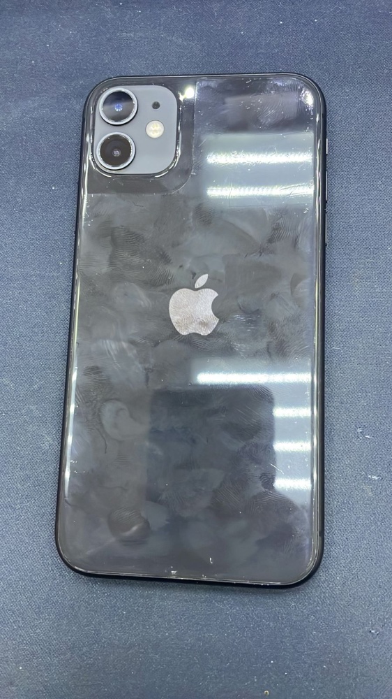 Смартфон iPhone 11 128 Gb