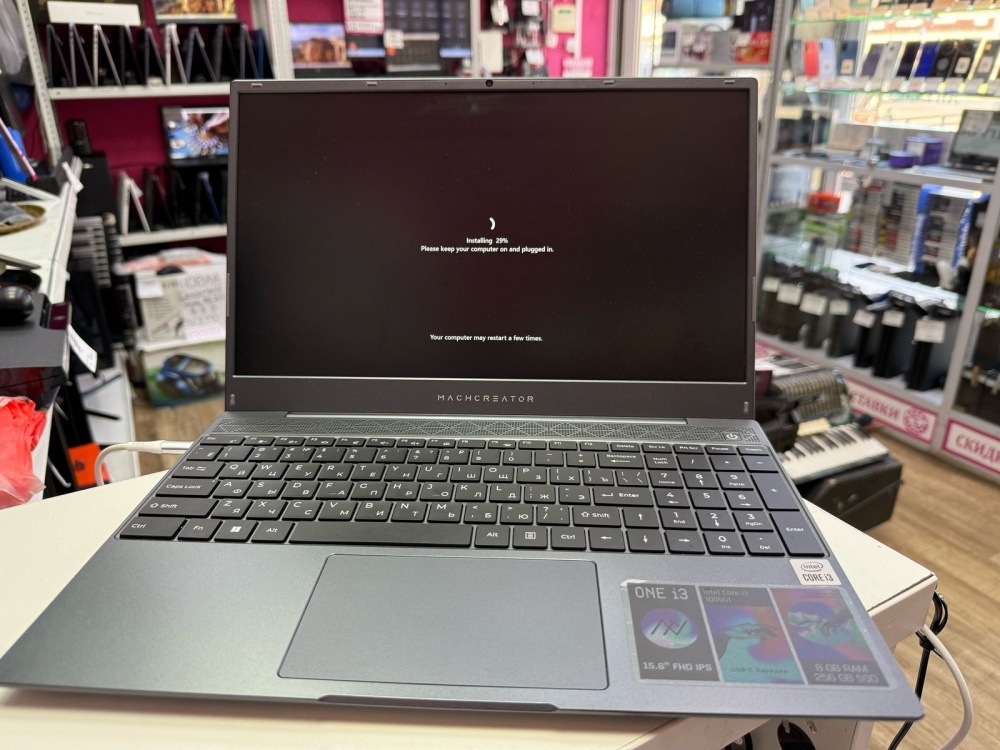 Ноутбук MACHCREATOR I3