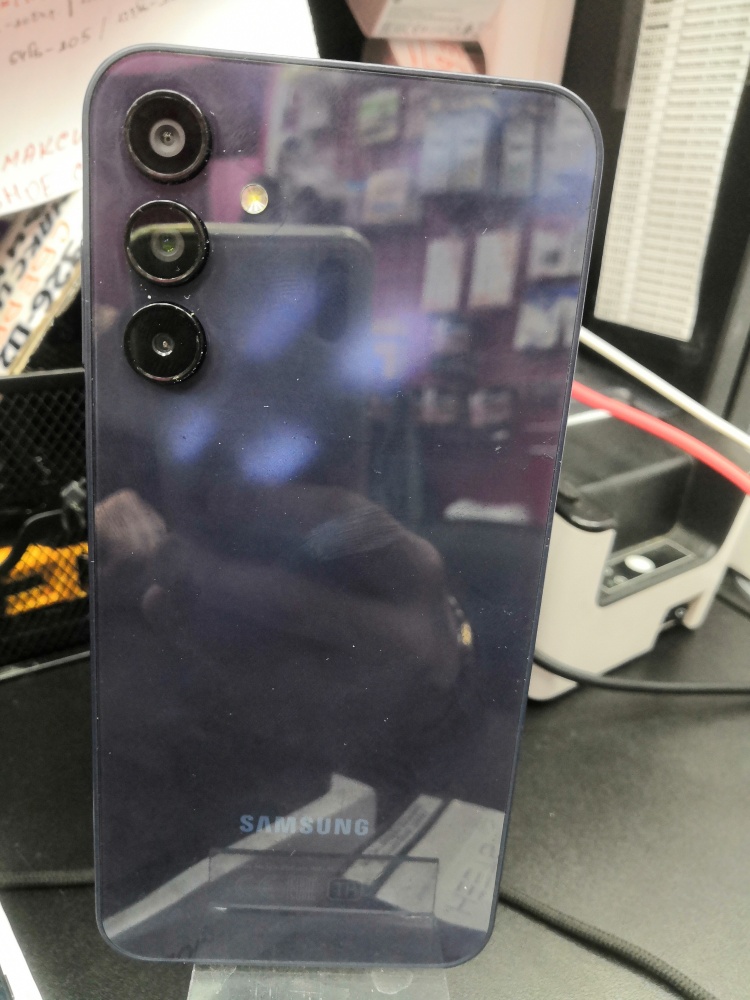 Смартфон Samsung A15 4/128