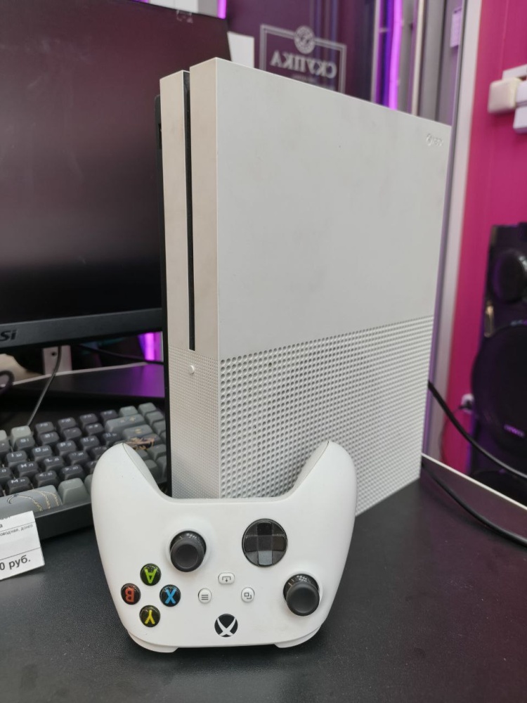 Игровая приставка XBOX ONE S 512Gb