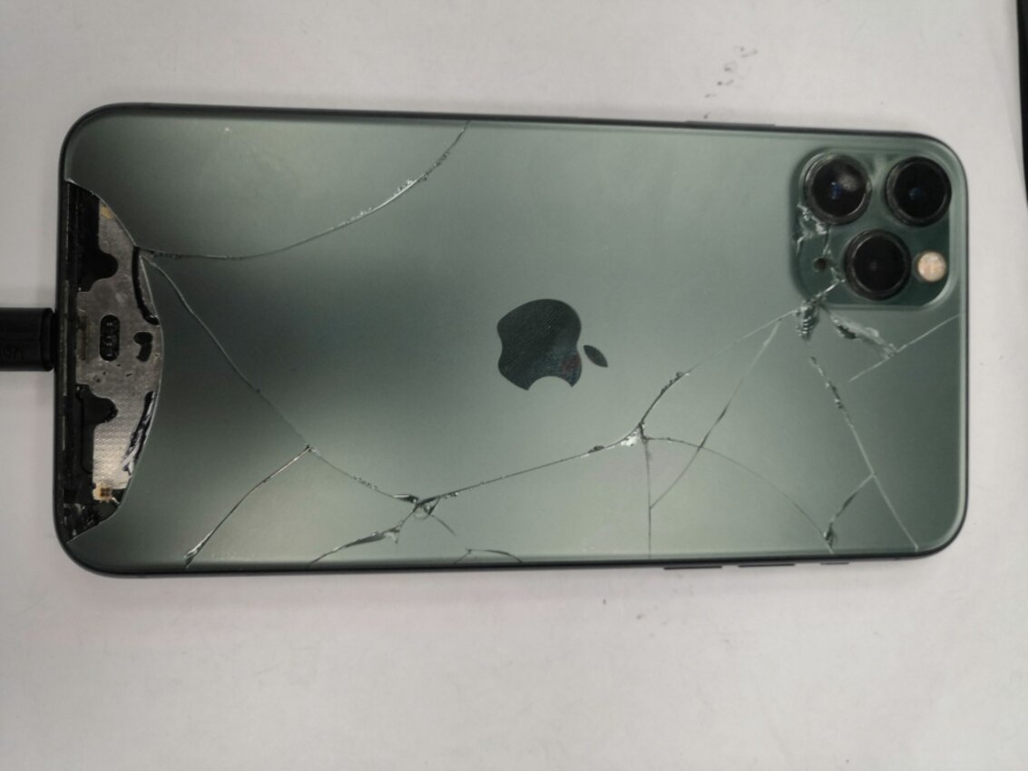 Смартфон iPhone 11 PRO MAX 64 Gb