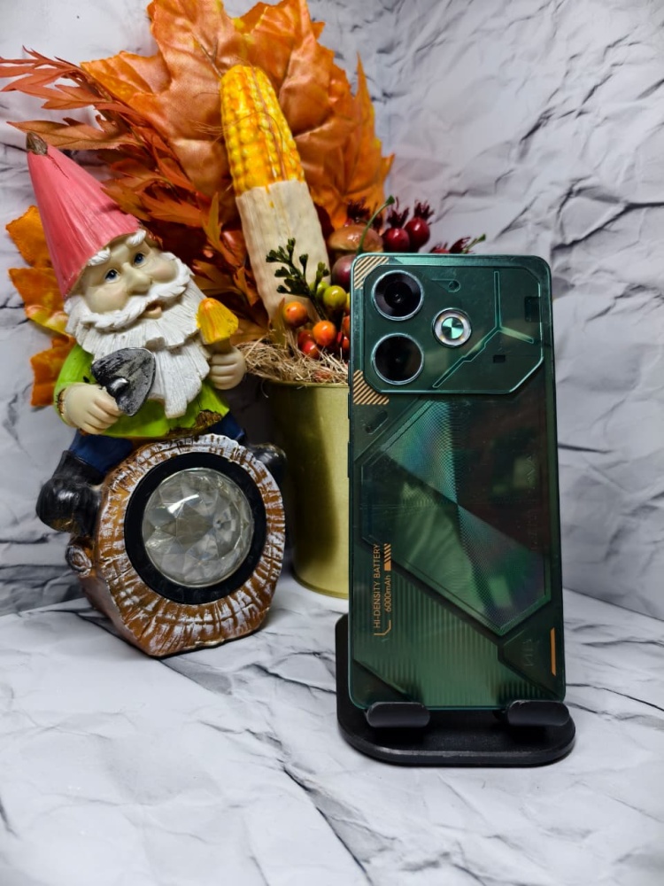 Мобильный телефон Tecno Pova 6 8/256