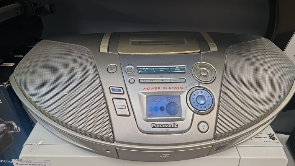 Магнитофон Panasonic