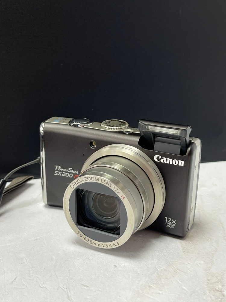 Фотоаппарат Canon sx200is