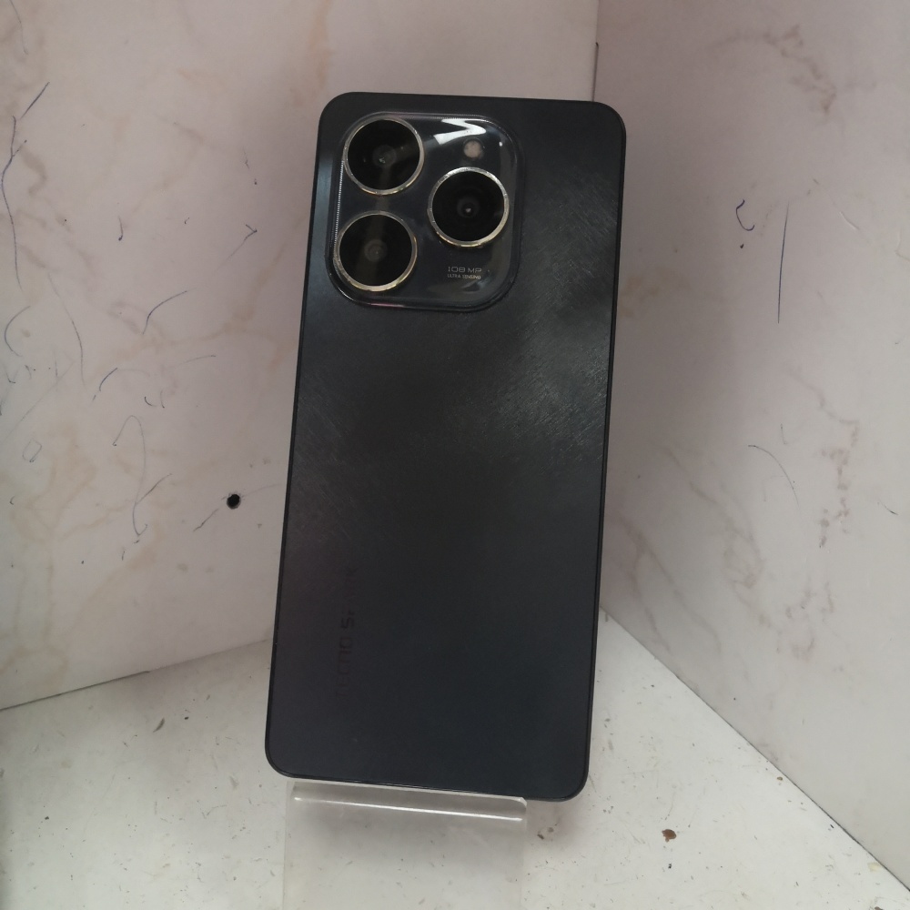 Мобильный телефон Tecno Spark 20 pro