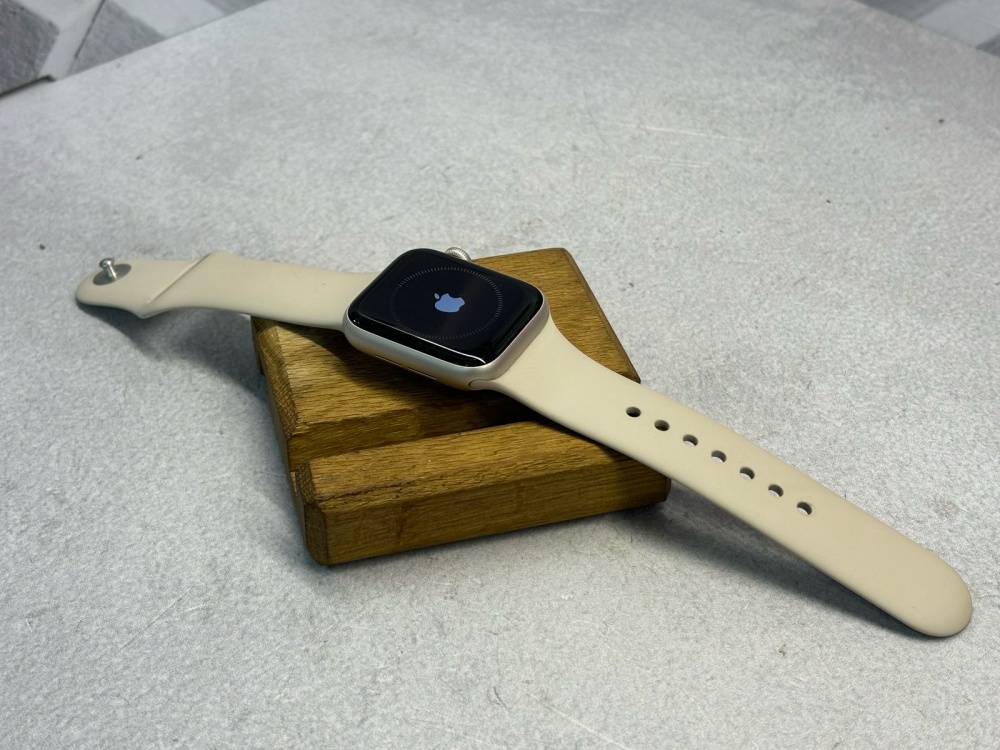 Часы Apple Watch Se Gen 2 40mm