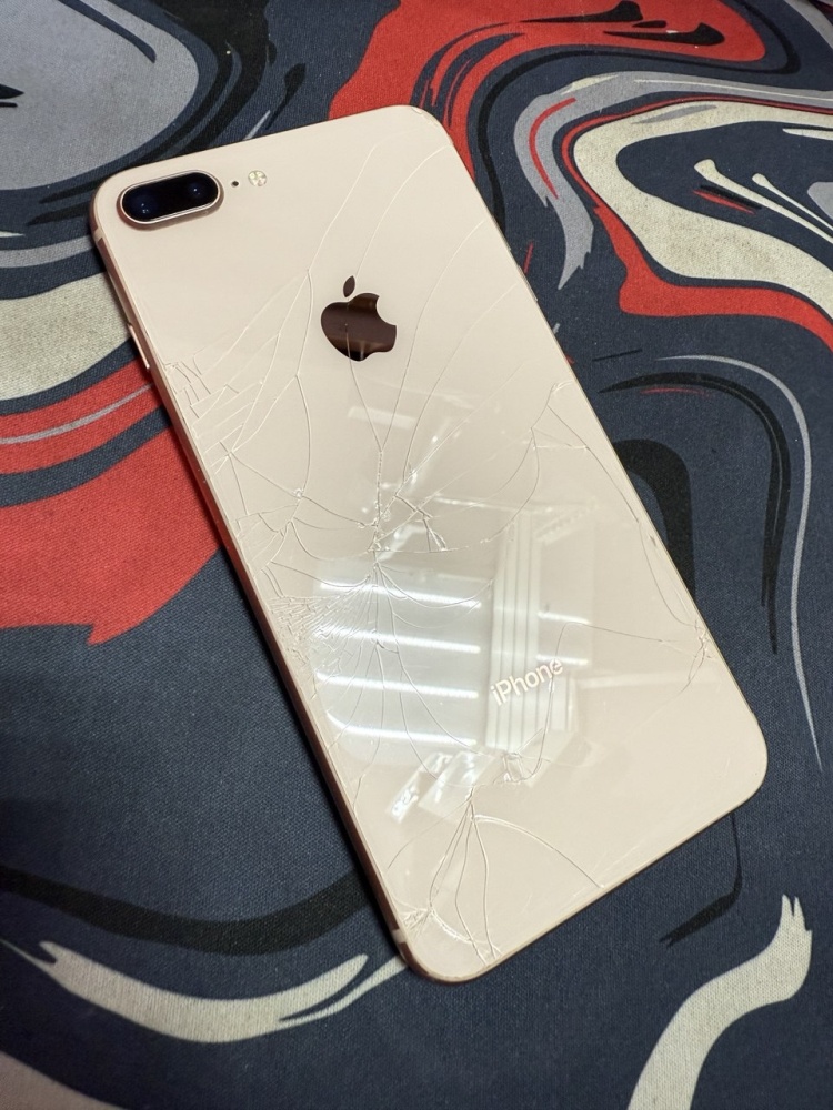 Смартфон iPhone 8+ 256 Gb