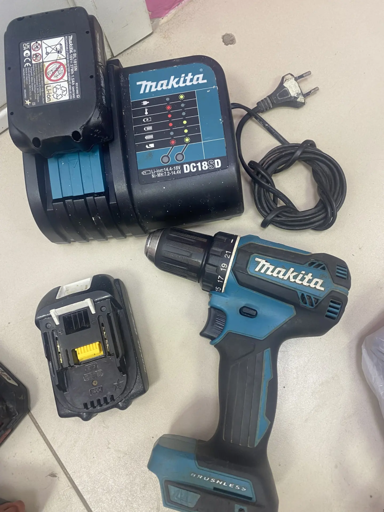 Шуруповерт makita ddf485