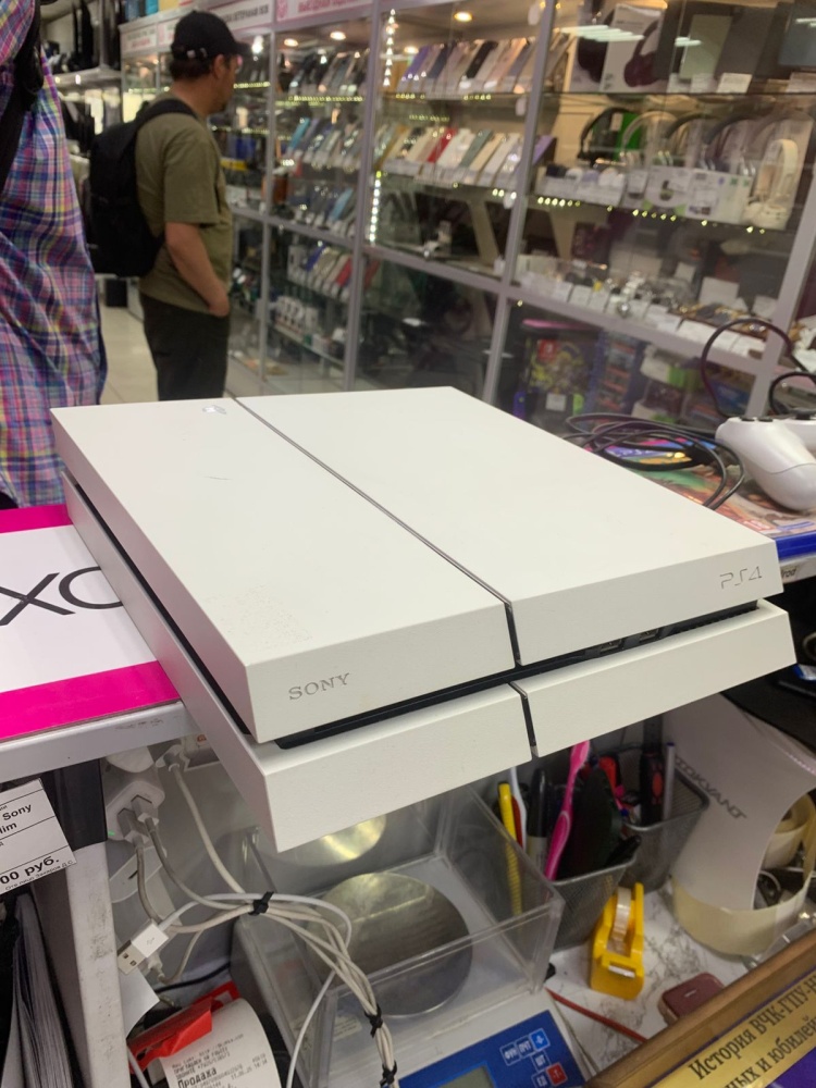 Игровая приставка Sony PlayStation 4 fat 500gb