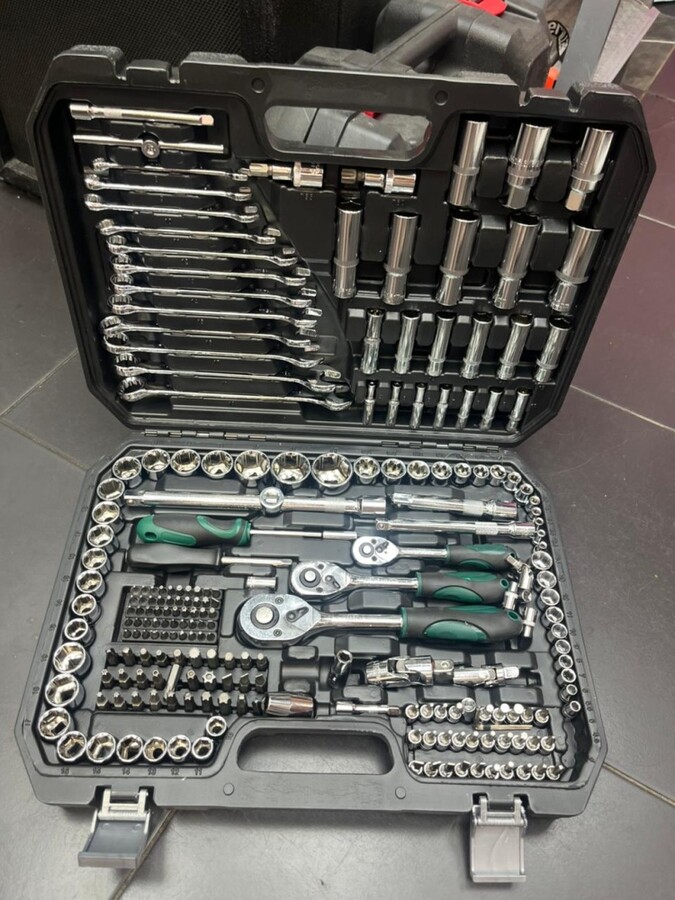 Набор инструментов 219 предметов