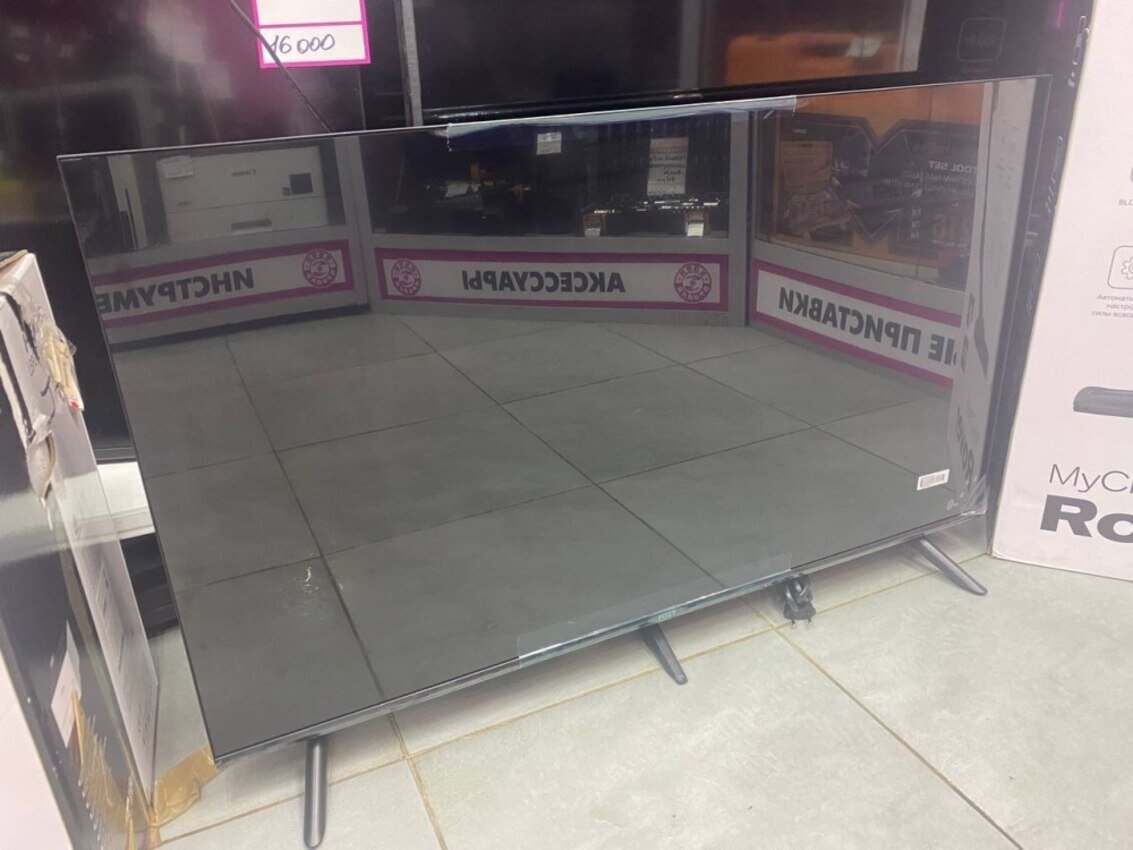 Телевизор RAZZ 40" Smart TV