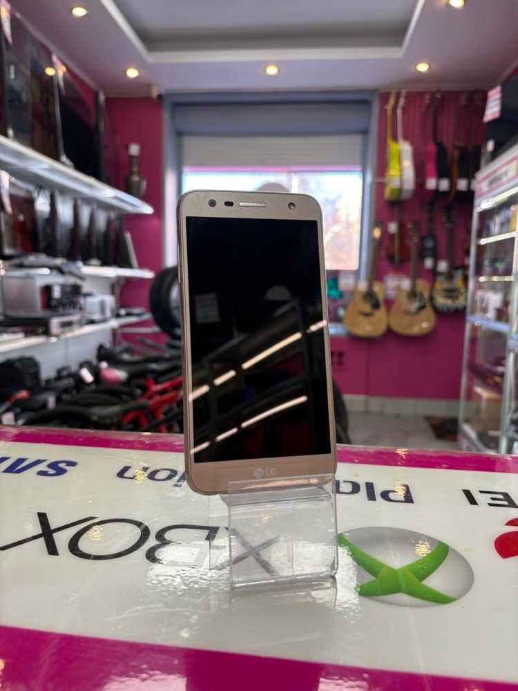 Мобильный телефон LG X power 2 m320