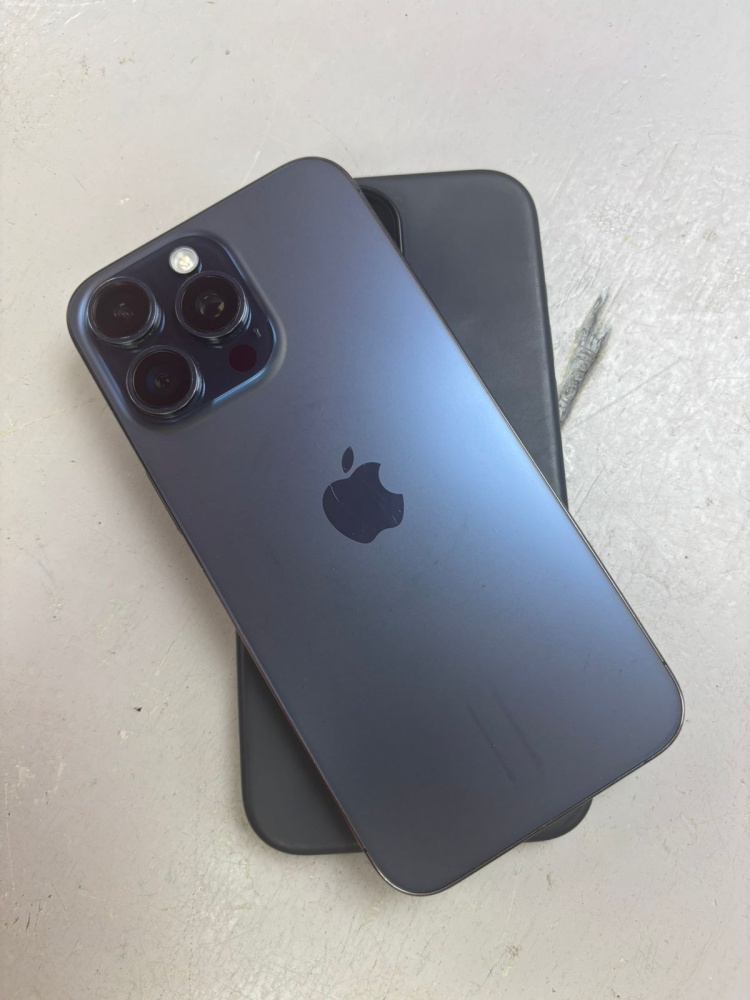 Смартфон iPhone 15 PRO MAX 256Gb