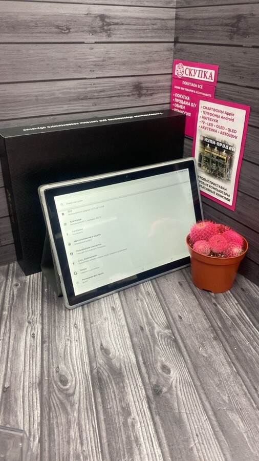 Планшет др. марка MOMEI 12/512