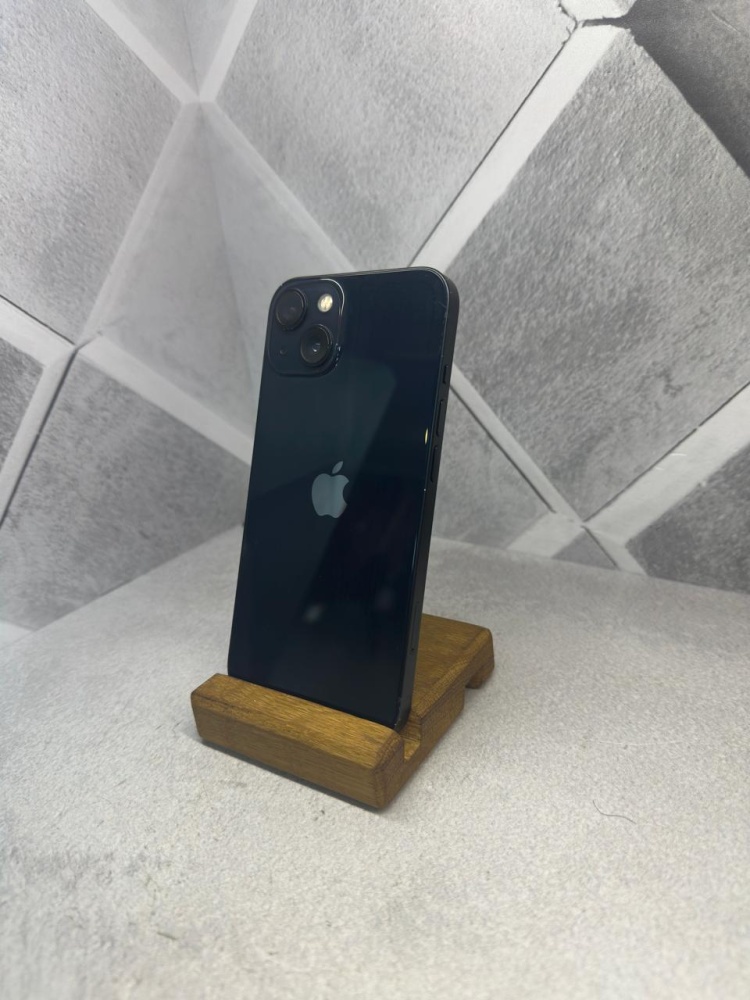 Смартфон iPhone 13 128 Gb