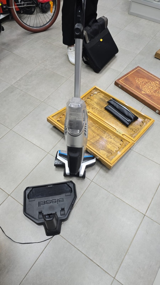 Пылесос BISSELL 2582 N