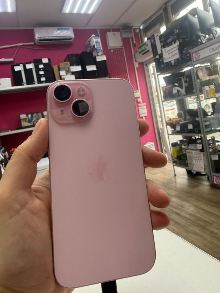 Смартфон iPhone 15 (128)