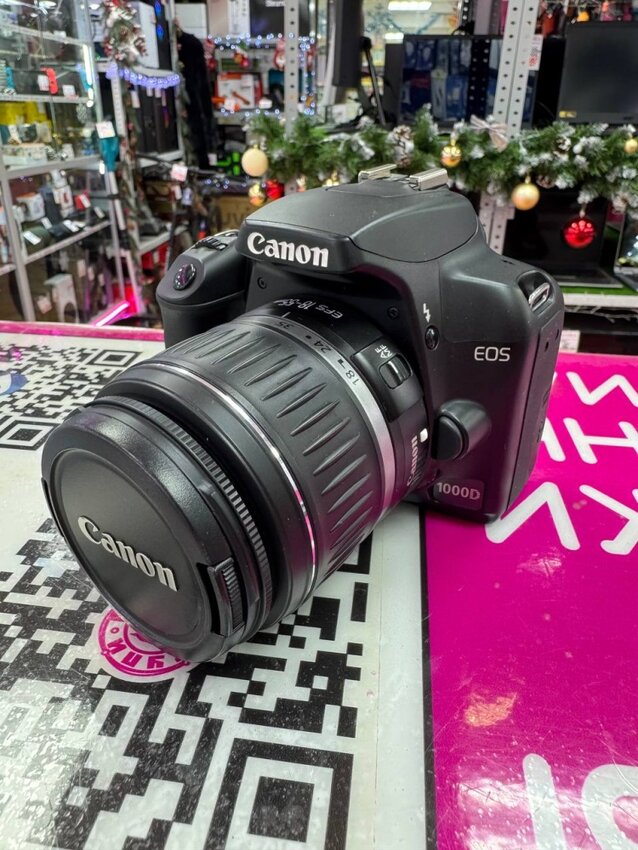 Фотоаппарат Canon 1000d