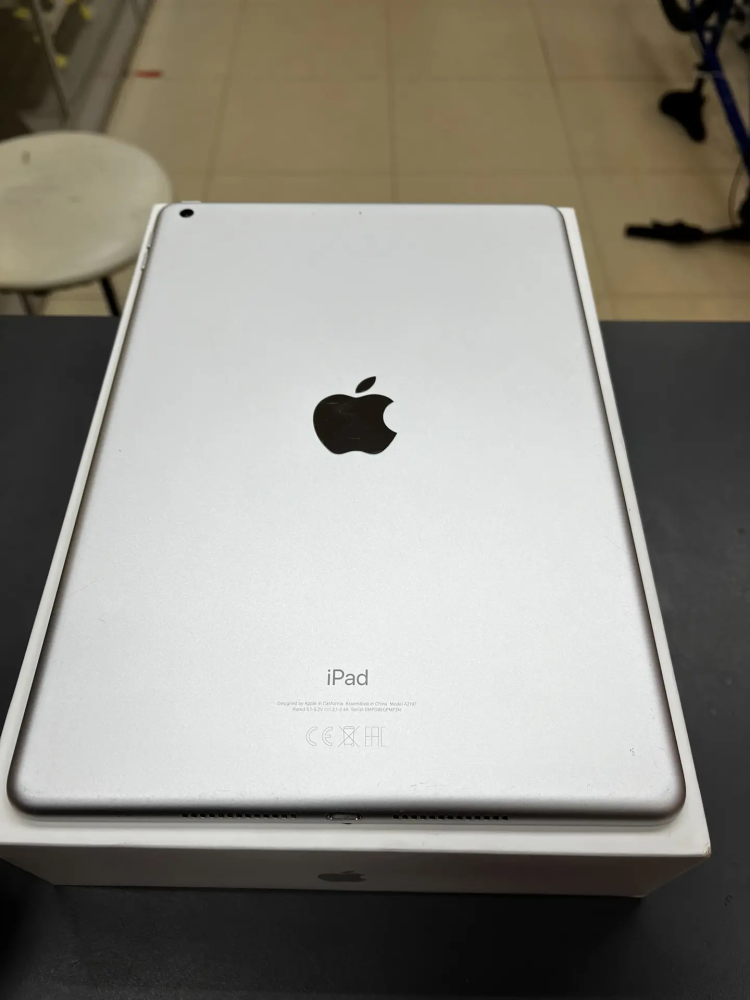 Планшет Apple iPad (7th Generation) 32