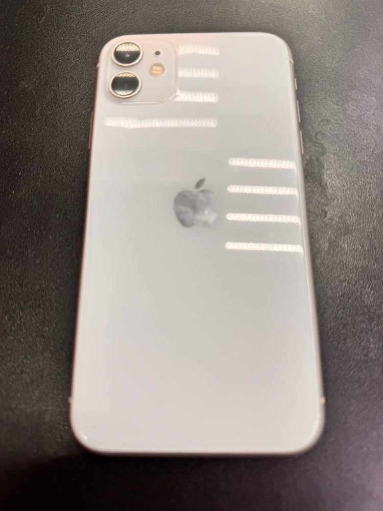 Смартфон iPhone 11 128 Gb