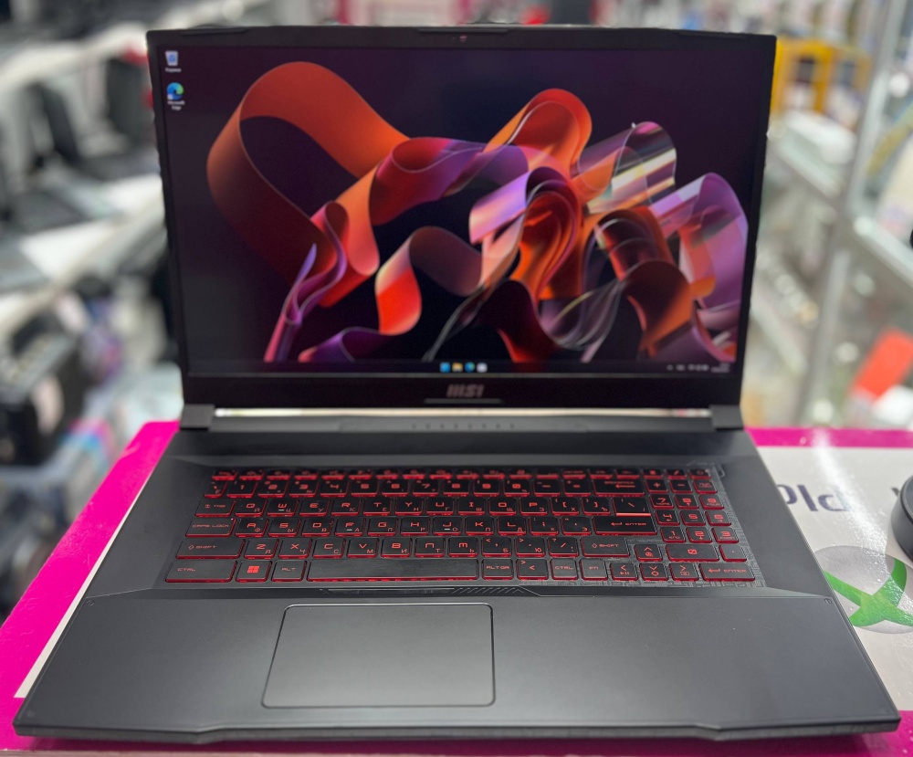 Ноутбук MSI Katana i5 12th\8\ssd m2 512\RTX 3050ti 8gb