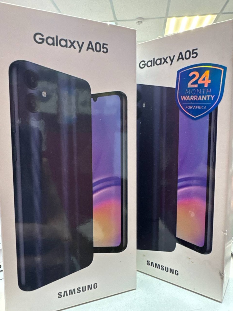 Смартфон Samsung A05