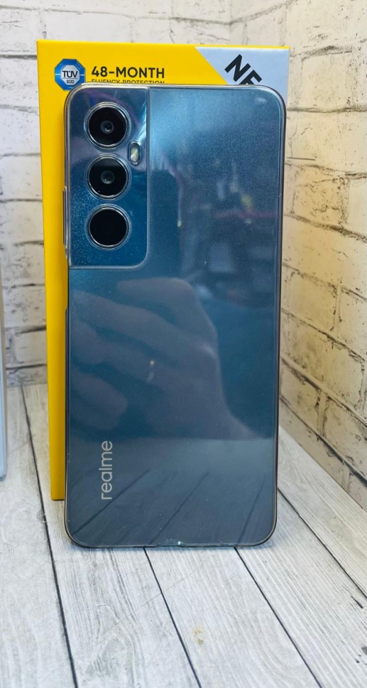 Смартфон Realme C65 6/128