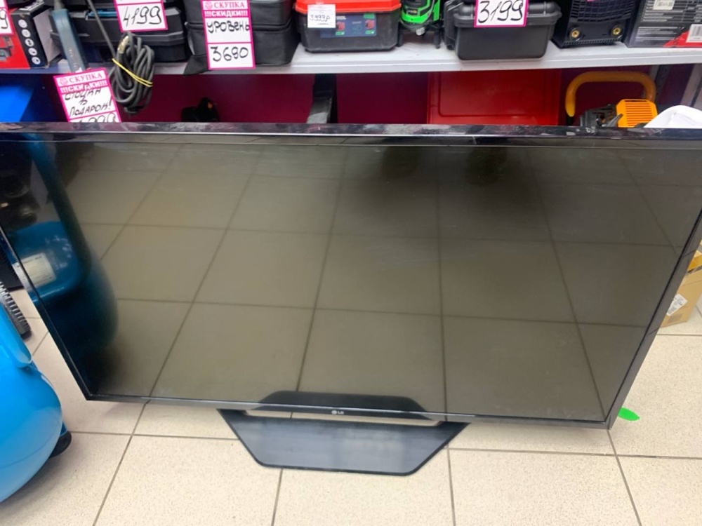 Телевизор LG 43LH590V