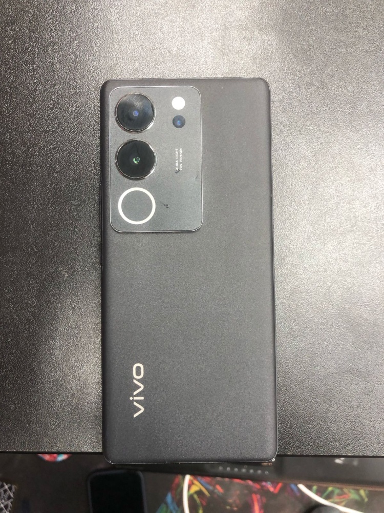 Смартфон Vivo V29 12/256