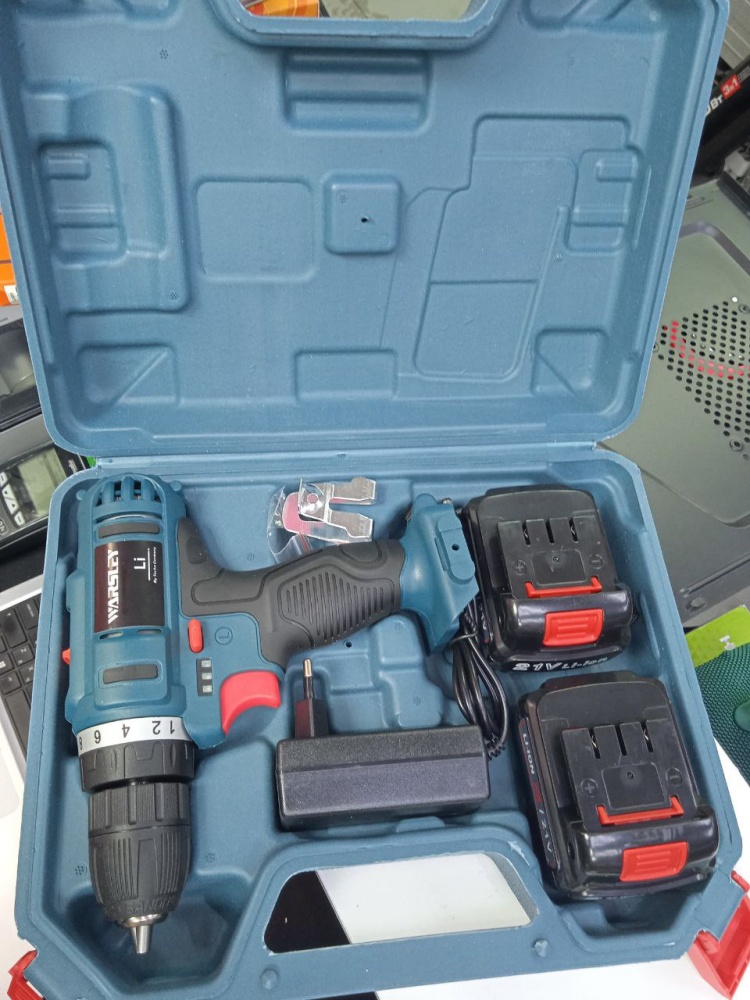 Шуруповерт WARSLEY 21V, в кейсе