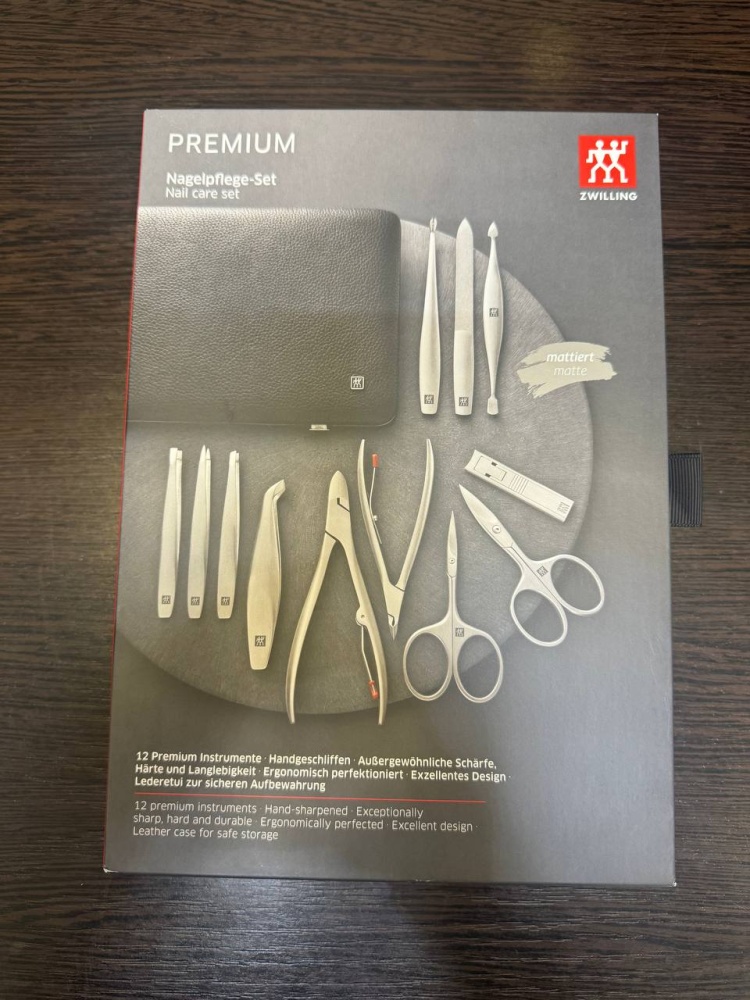 Набор для маникюра Zwilling Premium 12 предметов