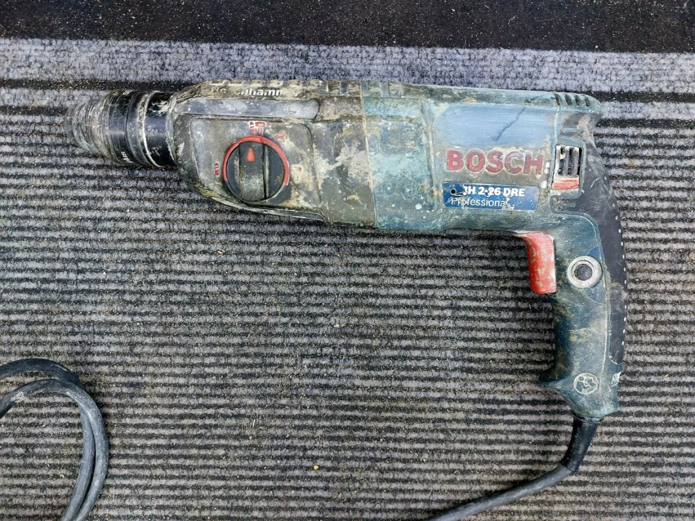 Перфоратор Bosch 2-26DRE
