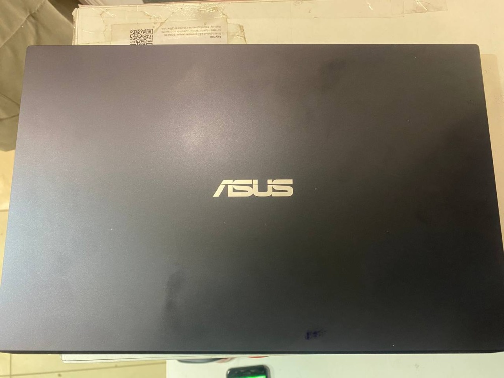 Ноутбук ASUS Experbook