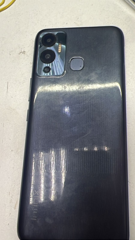 Мобильный телефон Infinix Hot 12 play 4/64