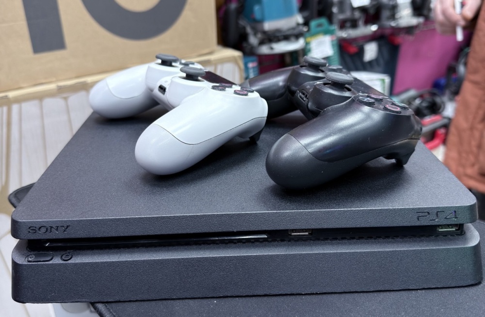 Игровая приставка Sony PlayStation 4 slim 1тб