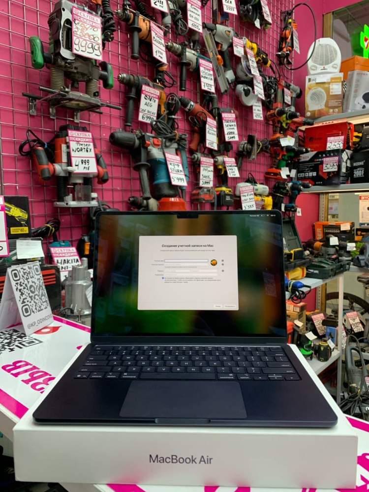 Ноутбук Macbook Air 13 M4 16\256 гб