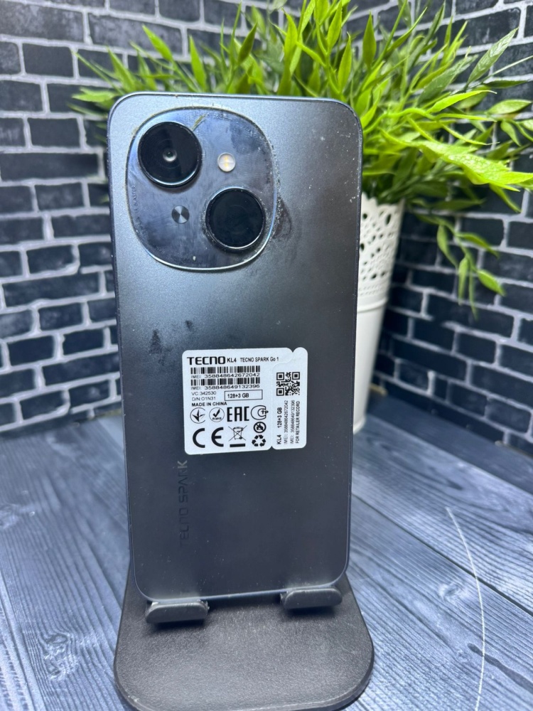 Мобильный телефон Tecno Spark Go 1 3-128gb