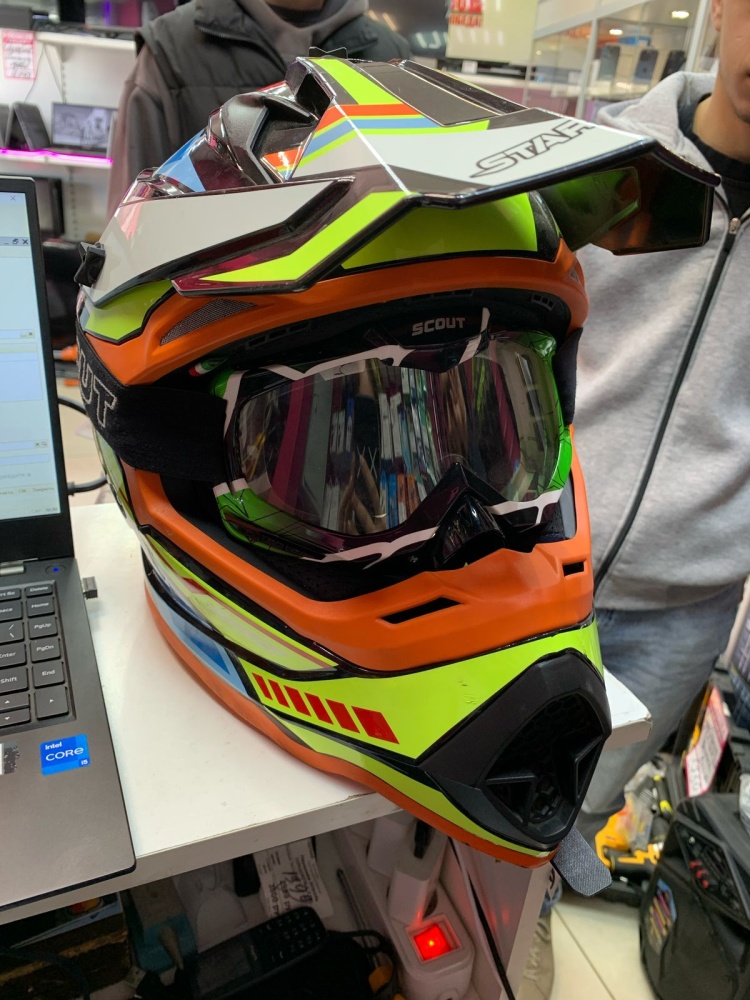Шлем starezzr 5960размер