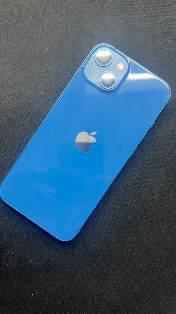Смартфон iPhone 13 128 Gb