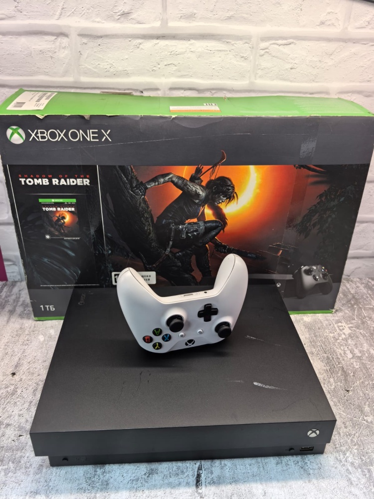 Игровая приставка XBOX ONE X 1TB