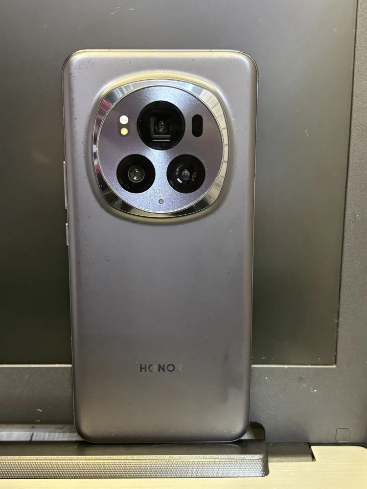 Смартфон Honor Magic 6 PRO 16/512