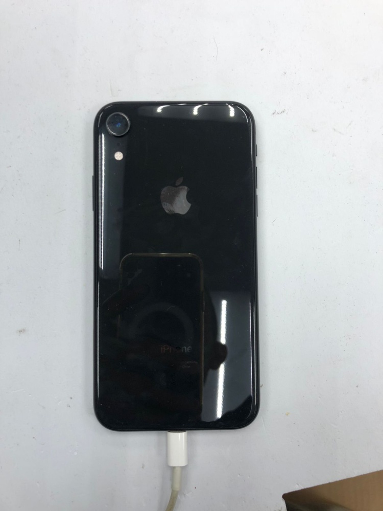 Смартфон iPhone XR 64 Gb