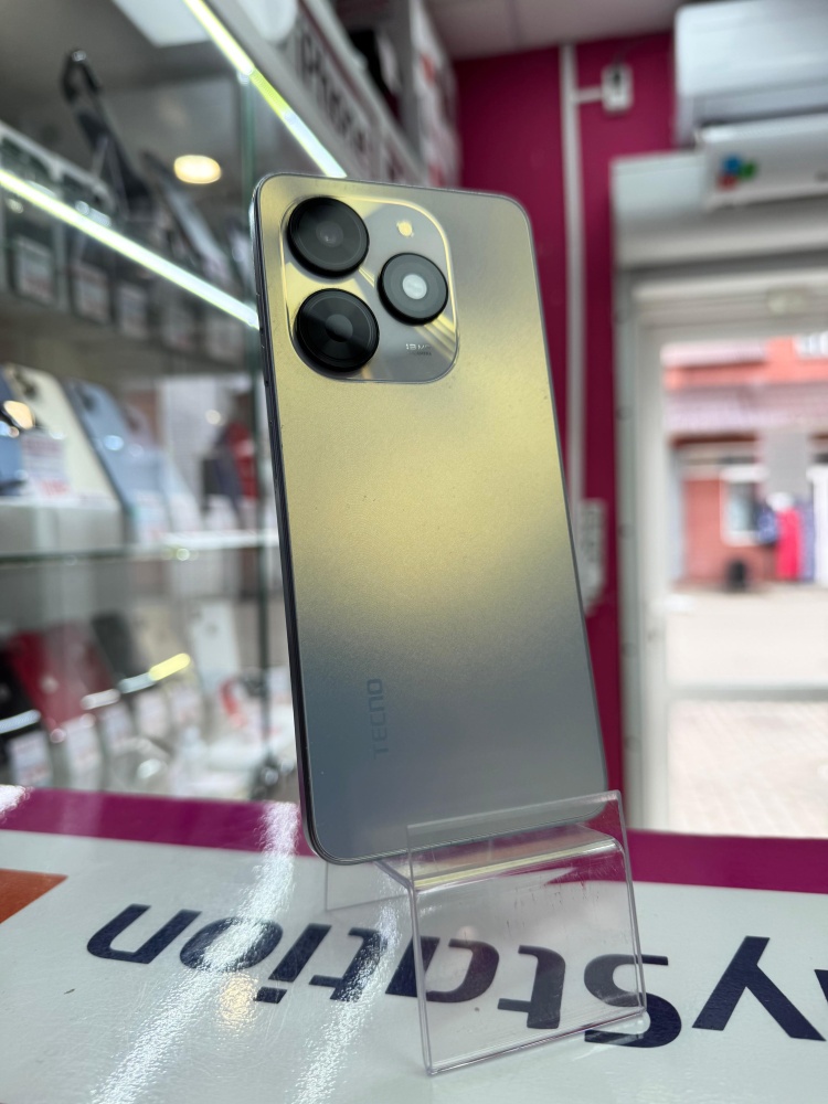 Мобильный телефон Tecno Spark Go 2024 3/64gb